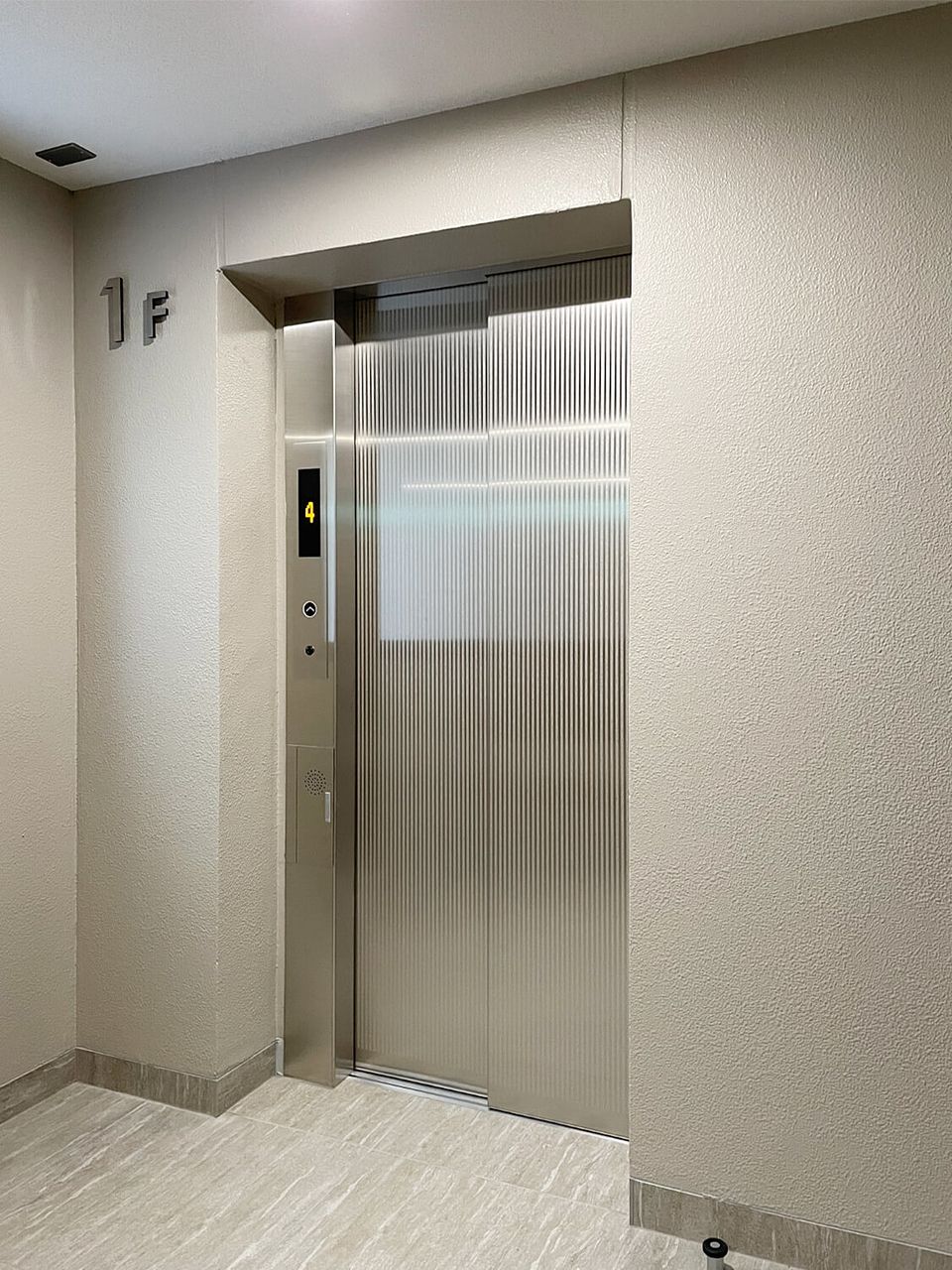 ポエム アゼリア　エレベーターありです