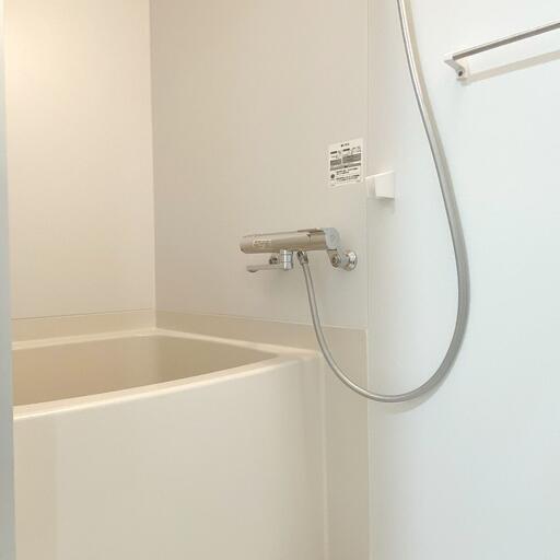 バス・トイレ別です フラット池袋