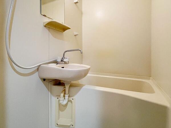 バス・トイレ別のお風呂 池袋の賃貸マンション ヴェル・エアー