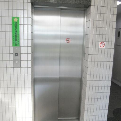 エレベーター 中條ビル エレベーターあり 不停止キーも設置済みです