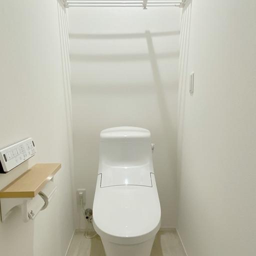 トイレ タンク一体型のおしゃれなトイレです