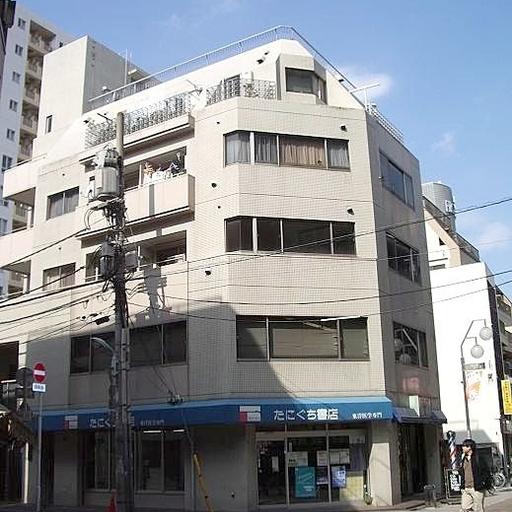 建物外観 池袋徒歩3分 平和通り沿いの角にある賃貸マンション 高橋乾幸ビル 駅近の立地が魅力