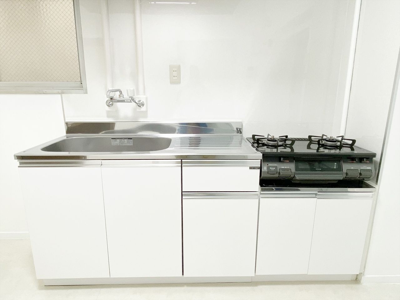 ハセガワハイツ403号室　2021年にキッチン交換済み　2口ガスコンロ設置済みです