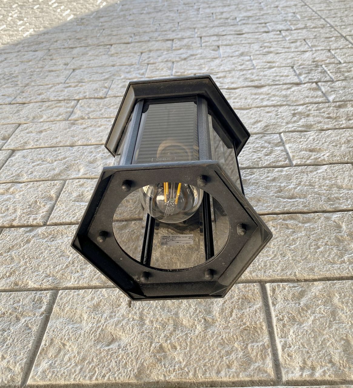 管理物件の電球交換も仕事の一つ